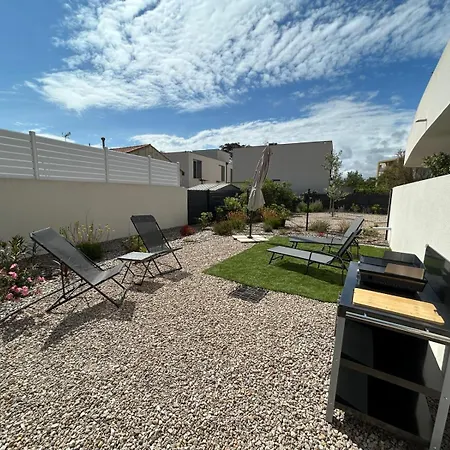 Gall Naia Apartment *